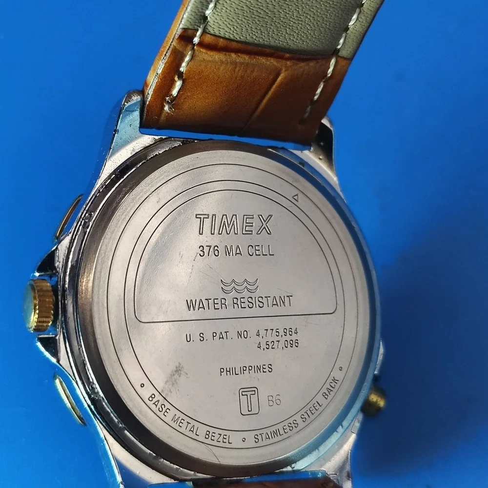 Vintage 2004 Timex Expedition‎ 35mm Mens Quartz Field Watch New Leather Strap